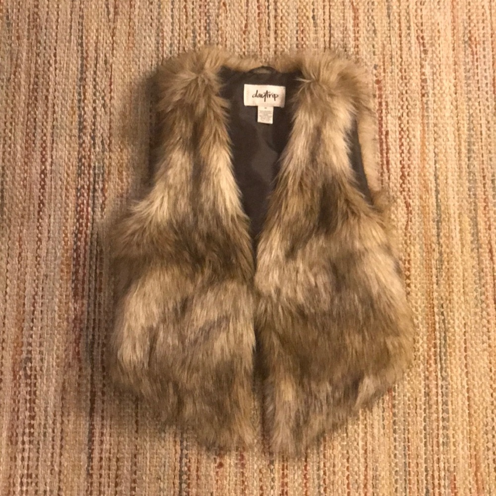 Daytrip Faux Fur Vest - Size Medium